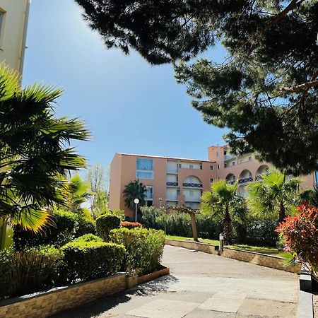 T2 ,4 Couchages ,Climatise ,Terrace ,En Face D'Aqualand ,Plage Rochelongue Agde Bagian luar foto