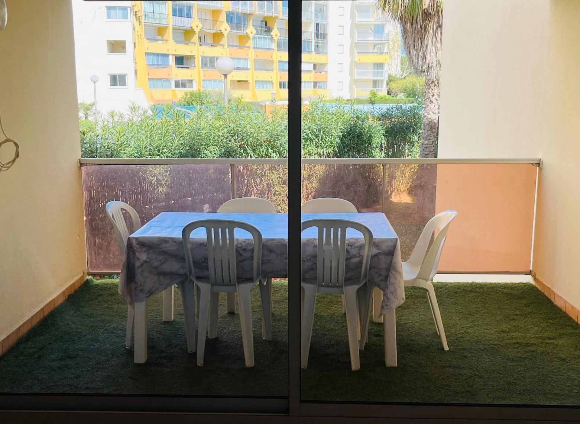 T2 ,4 Couchages ,Climatise ,Terrace ,En Face D'Aqualand ,Plage Rochelongue Agde Bagian luar foto
